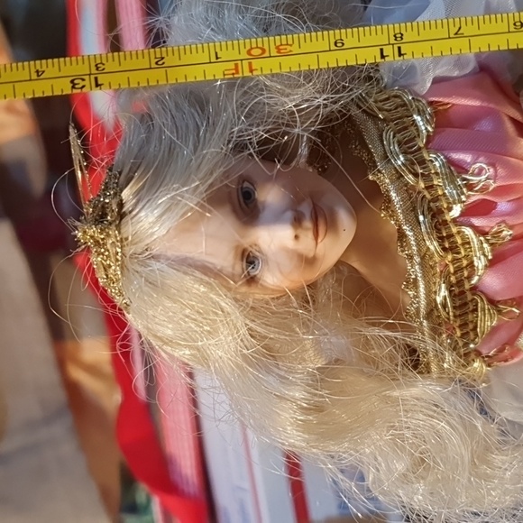 Christmas angel tree topper - Picture 7 of 9